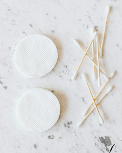 Pack de bastoncillos de oído y discos desmaquillantes